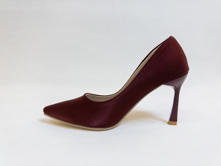 کفش مجلسی زنانه استیلتو ساده جنس ساتن ترک زرشکی