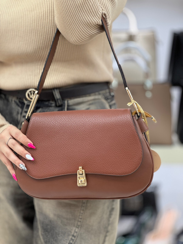 کیف زنانه کراسبادی هاتیج کد 316 | جنس وارداتی با یراق ضمانتدار عسلی