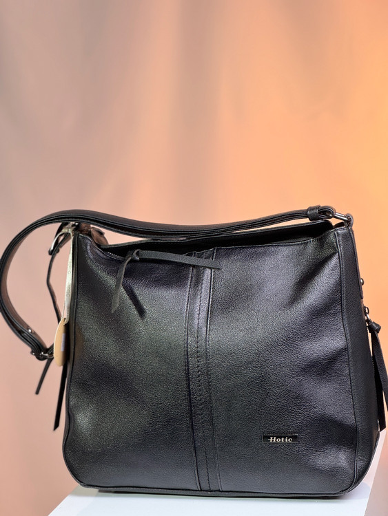 کیف زنانه چرم وارداتی برند هاتیج کد 270 رنگ بندی مشکی