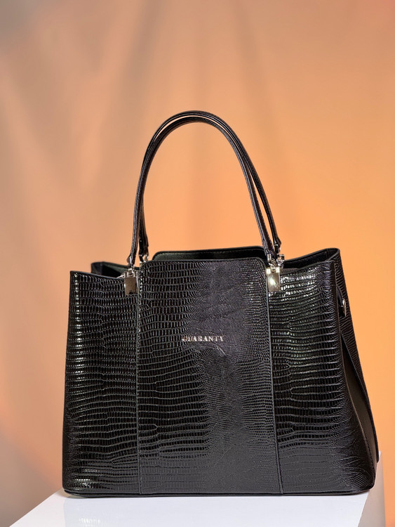 کیف زنانه چرم وارداتی ترک مدل برشکا دارای گارانتی مشکی لیزارد