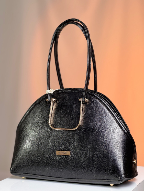 کیف زنانه چرم صنعتی وارداتی برند هاتیج کد 300 رنگبندی مشکی