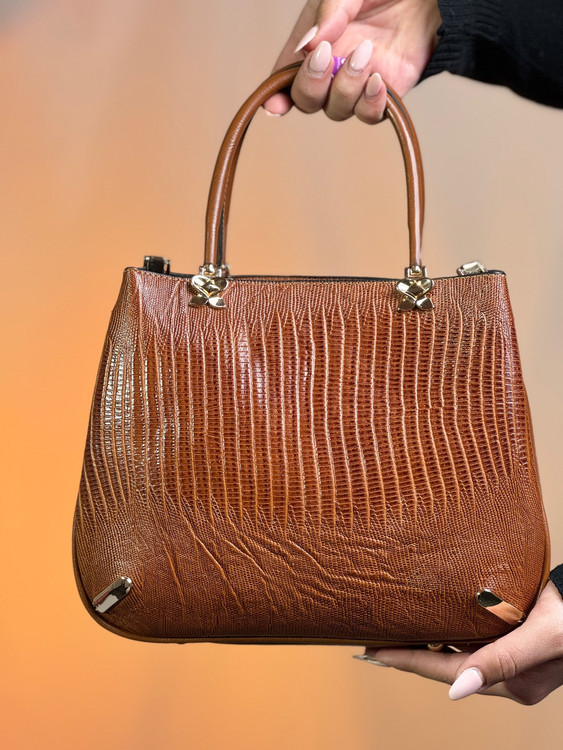 کیف زنانه چرم طبیعی کد 263 رنگ بندی عسلی