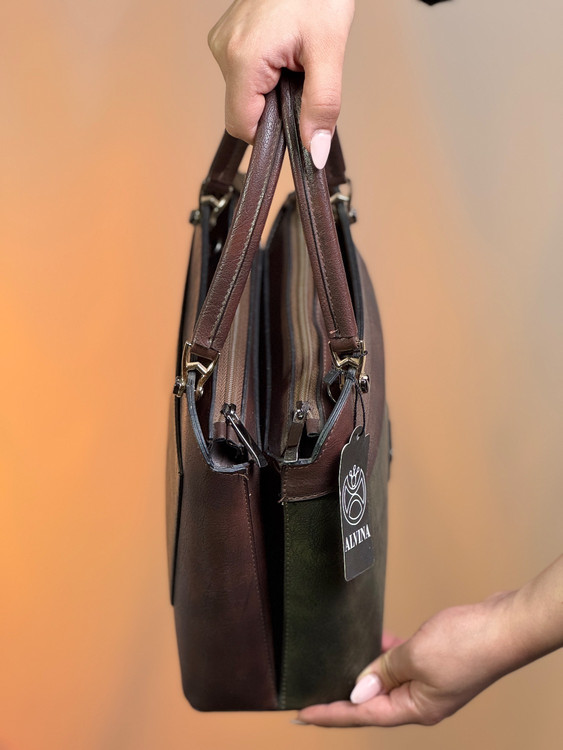 کیف زنانه چرم صنعتی وارداتی کد 235 ترکیبی